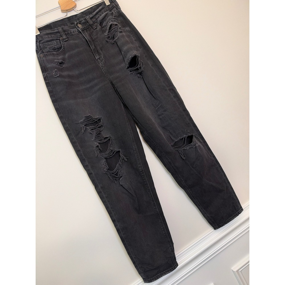 American Eagle Ripped Mom Jeans Womens 4 Black Distressed High Rise